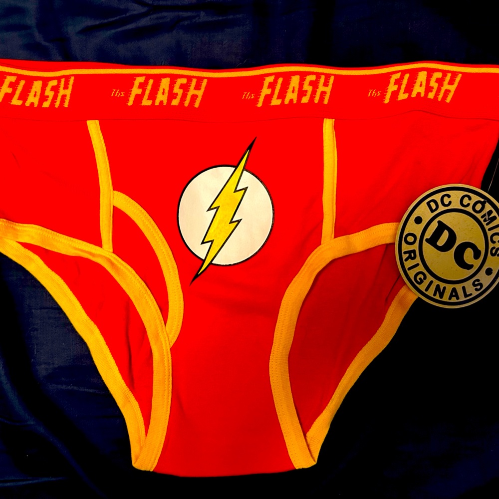 Spiderman Men's Briefs - Red and Yellow